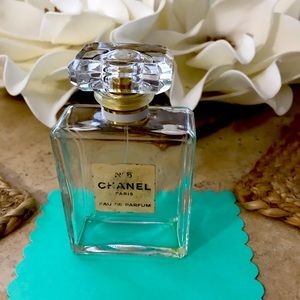 Chanel n°5 empty bottle